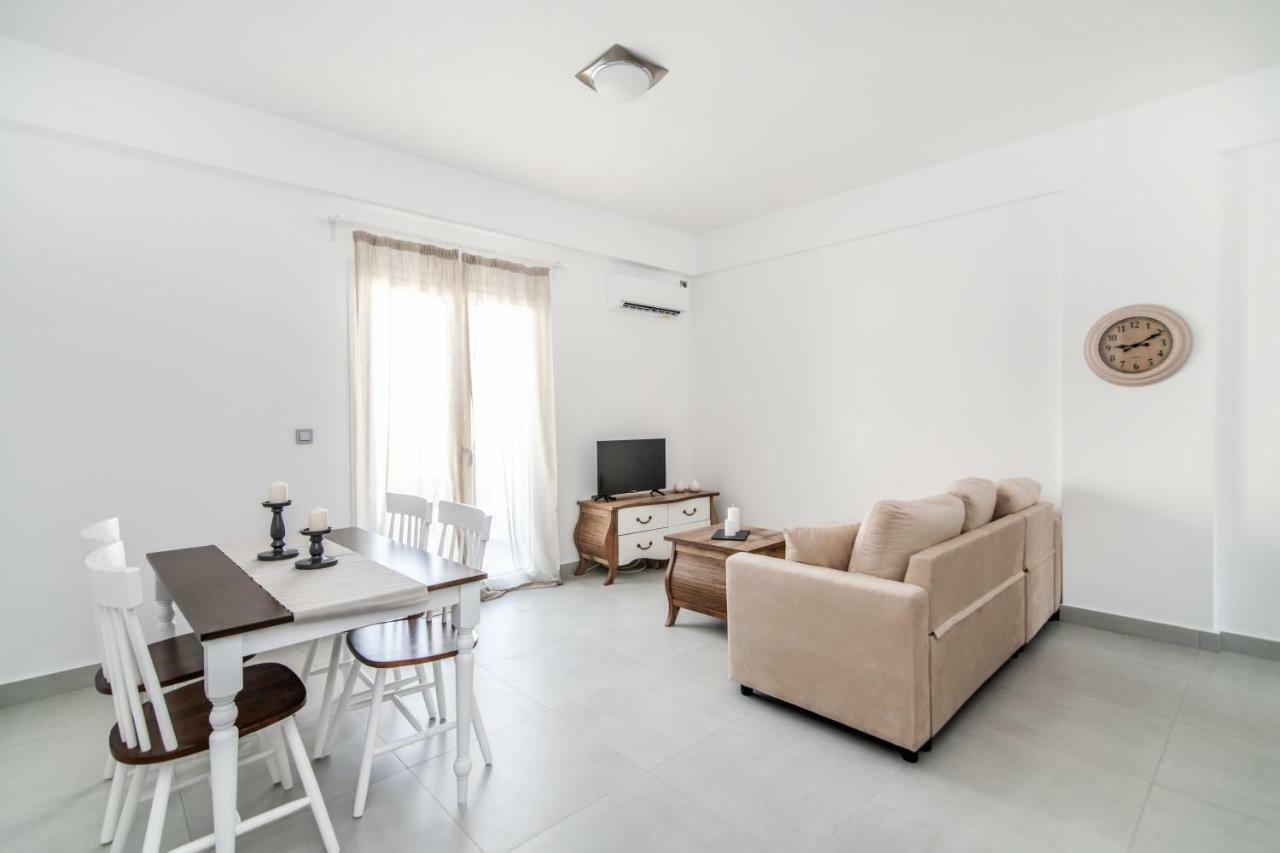 Lux 'N Comfort Apartments Tínos 외부 사진