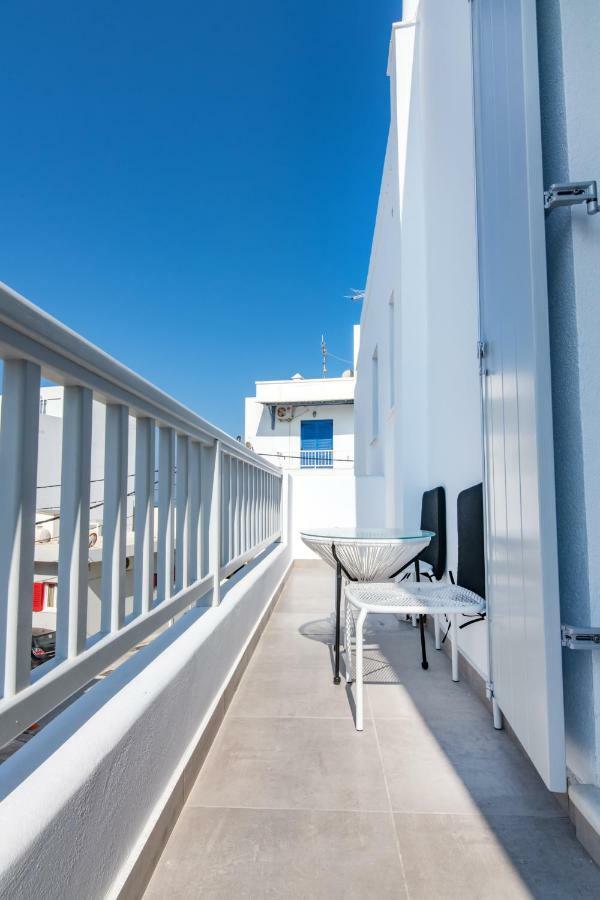Lux 'N Comfort Apartments Tínos 외부 사진
